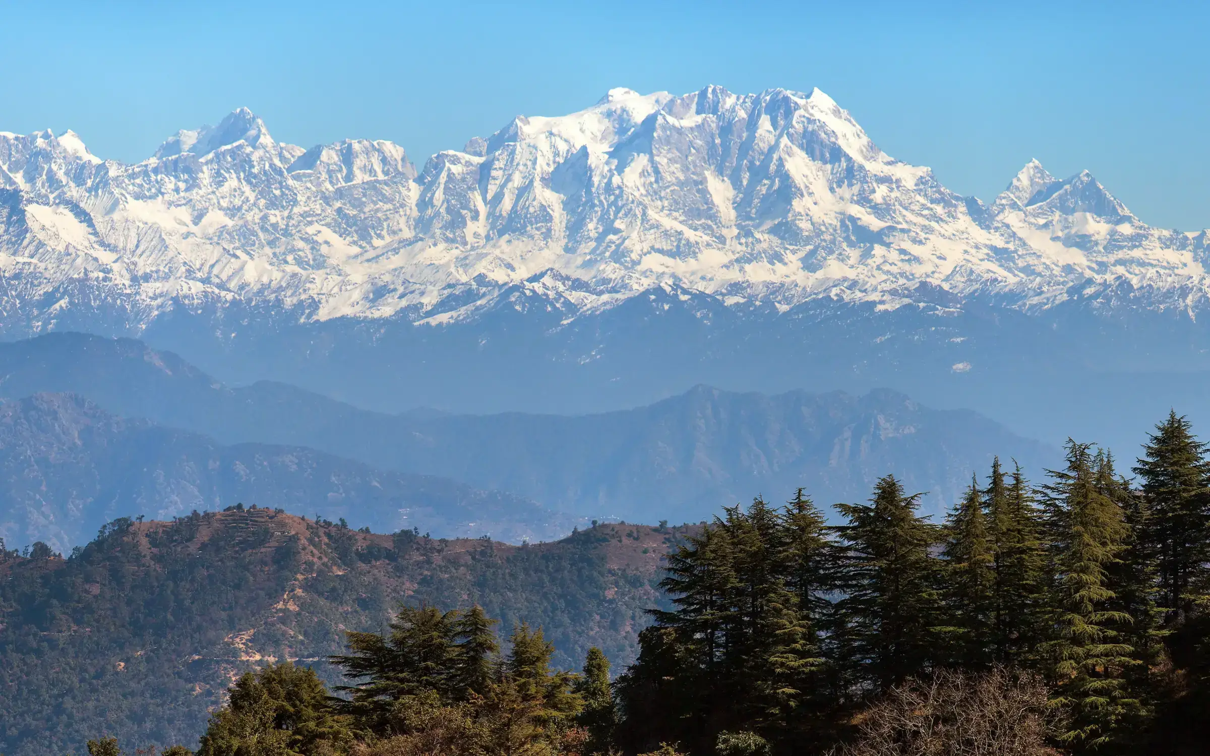 Uttarakhand Sets New Tourism Record with 6+ Crore Visitors